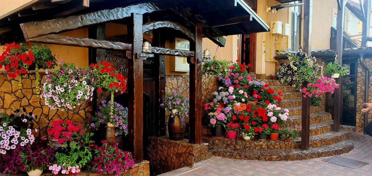 Casa Domneasca Rarau Hotel Câmpulung Moldovenesc Екстериор снимка